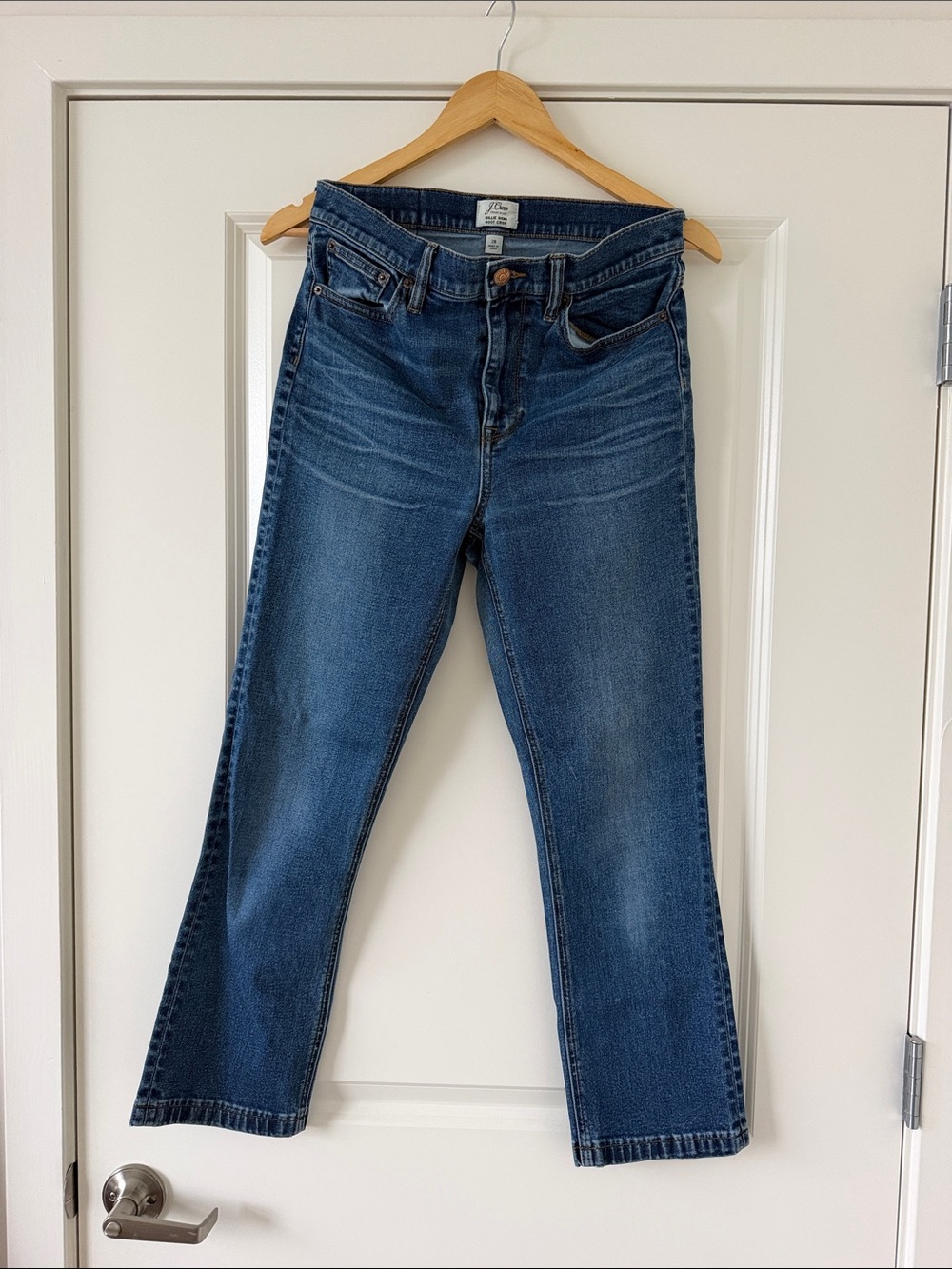 J CREW Billie Demi Boot Crop Jean